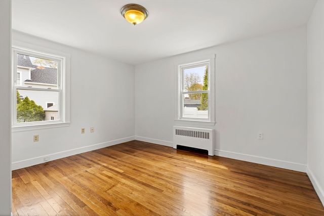 13 Munroe Ave, Woburn, MA 01801