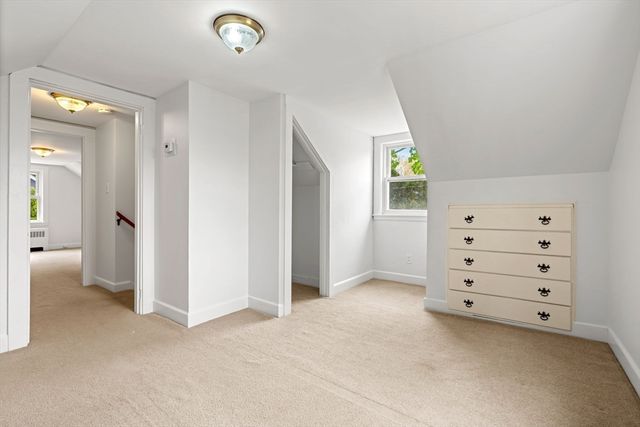 13 Munroe Ave, Woburn, MA 01801