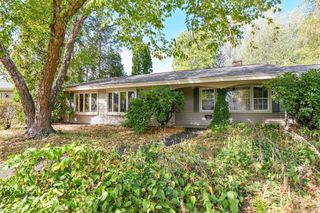 10 Colgate St, Danvers, MA 01923
