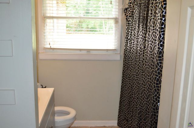 105 Woodland Court, Warner Robins, GA 31088