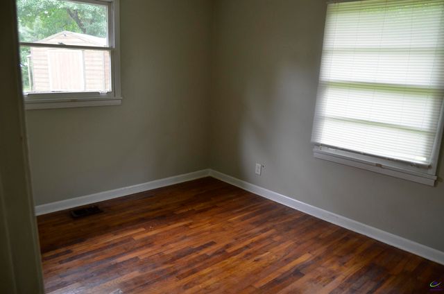 105 Woodland Court, Warner Robins, GA 31088