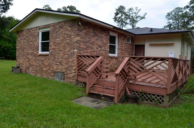 105 Woodland Court, Warner Robins, GA 31088