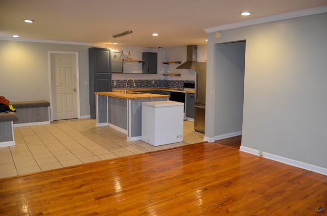 105 Woodland Court, Warner Robins, GA 31088