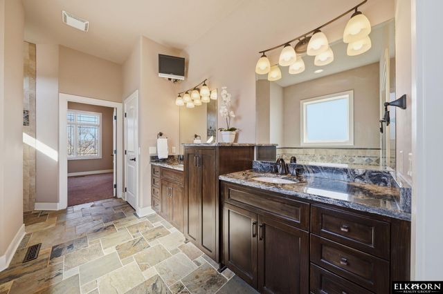 10996 Bobwhite Loop, Blair, NE 68008