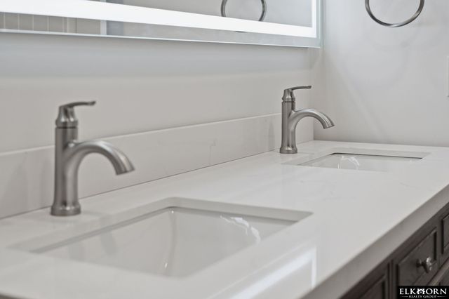 10996 Bobwhite Loop, Blair, NE 68008