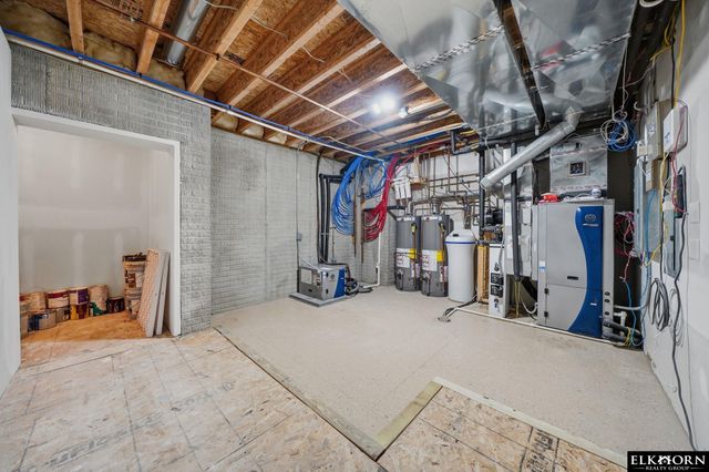 10996 Bobwhite Loop, Blair, NE 68008