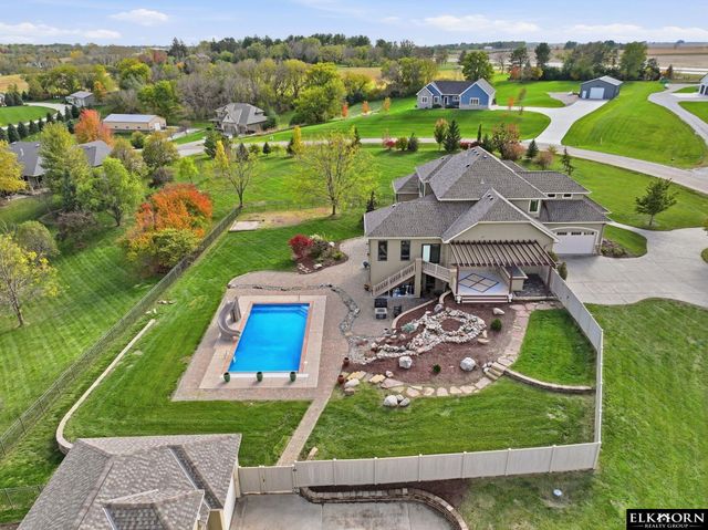 10996 Bobwhite Loop, Blair, NE 68008