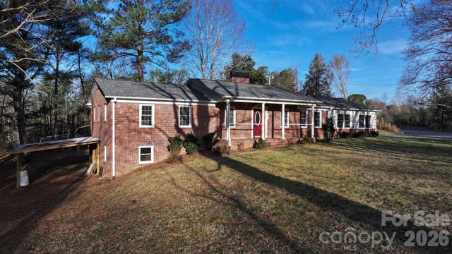 1629 NC 126 Road, Morganton, NC 28655