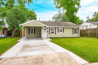 504 Burke Road, Pasadena, TX 77506