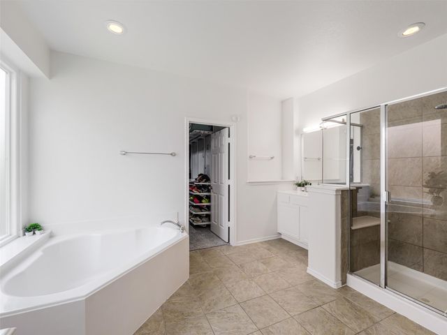 2373 Falcon Point Drive, Frisco, TX 75033