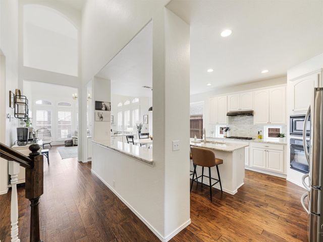 2373 Falcon Point Drive, Frisco, TX 75033