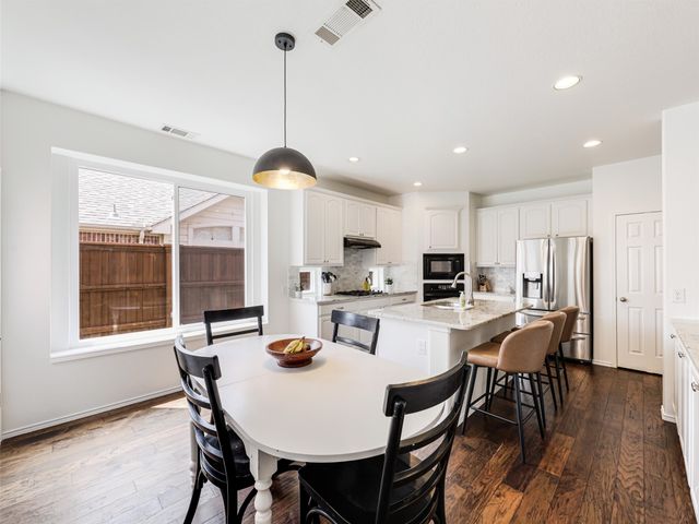 2373 Falcon Point Drive, Frisco, TX 75033