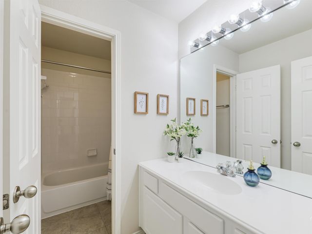 2373 Falcon Point Drive, Frisco, TX 75033