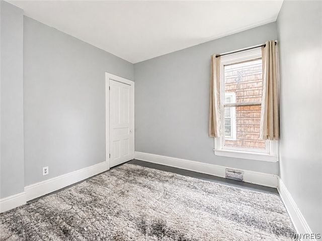 760 16th Street, Niagara Falls, NY 14301