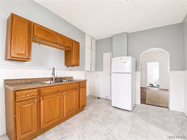 760 16th Street, Niagara Falls, NY 14301