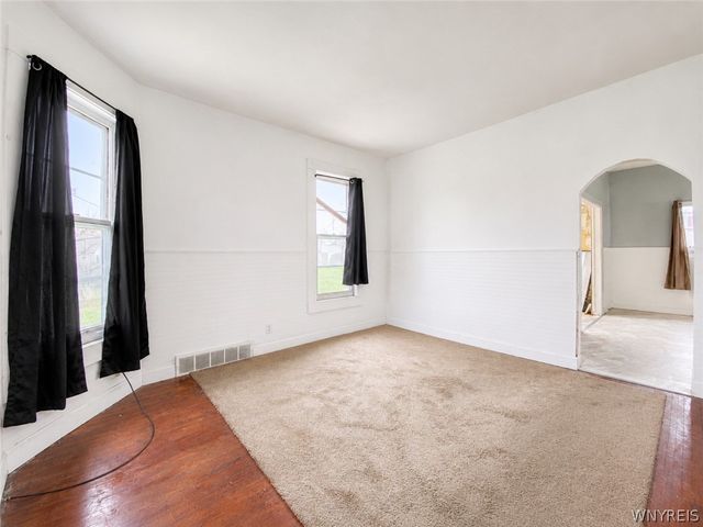760 16th Street, Niagara Falls, NY 14301