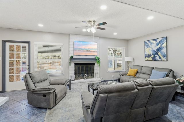 16407 Ledge Trail, San Antonio, TX 78232