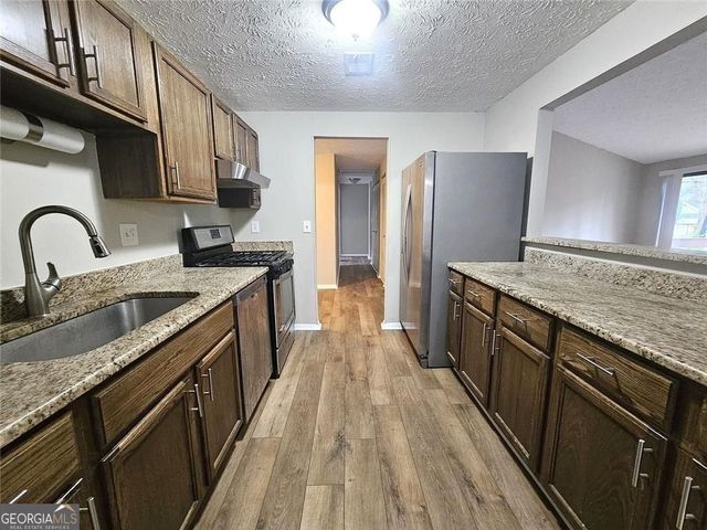 400 Sheringham Court, Roswell, GA 30076