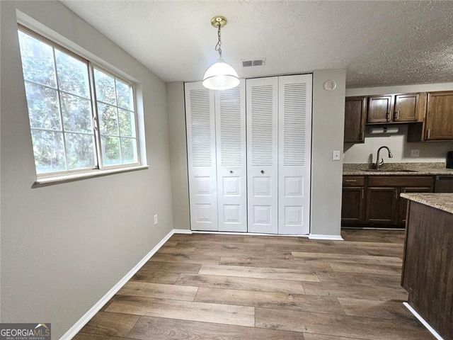 400 Sheringham Court, Roswell, GA 30076