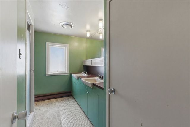 111 Roger Williams Circle, Cranston, RI 02905