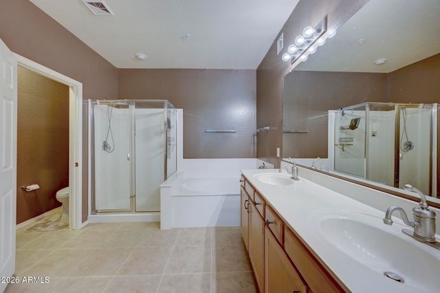 19700 N 76TH Street 2070, Scottsdale, AZ 85255