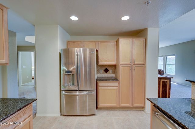 19700 N 76TH Street 2070, Scottsdale, AZ 85255