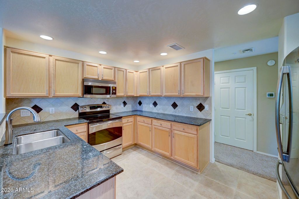 19700 N 76TH Street 2070, Scottsdale, AZ 85255 — photo 4