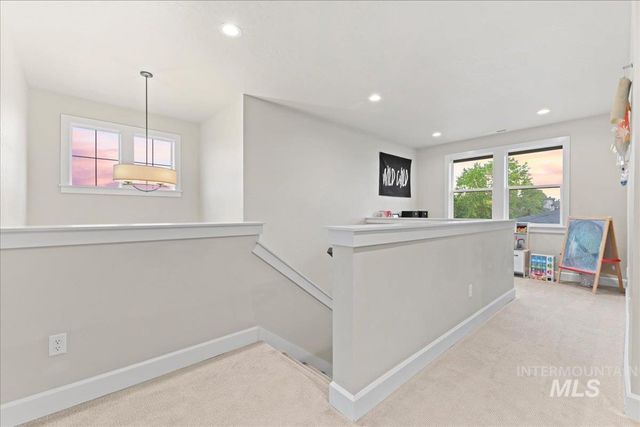9709 W Snowcap Dr, Boise, ID 83709