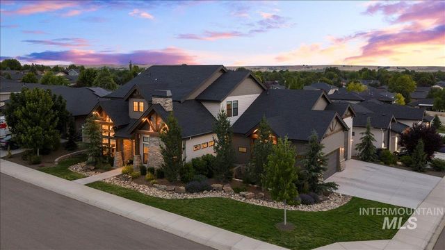 9709 W Snowcap Dr, Boise, ID 83709