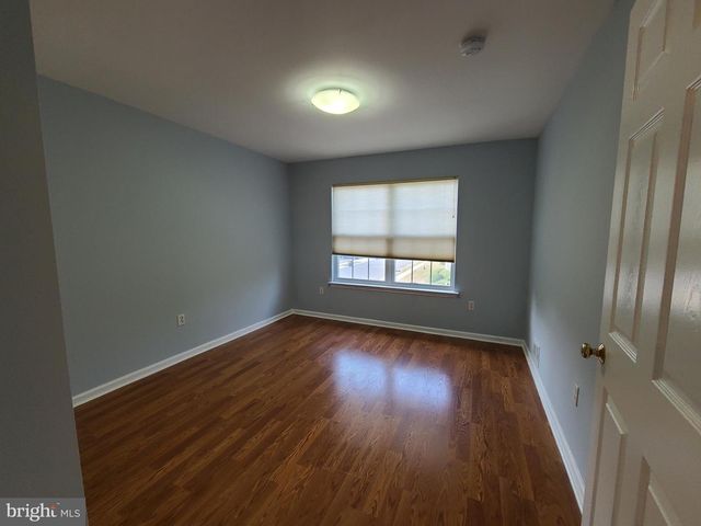 16 SCARLET OAK DR, Princeton, NJ 08540