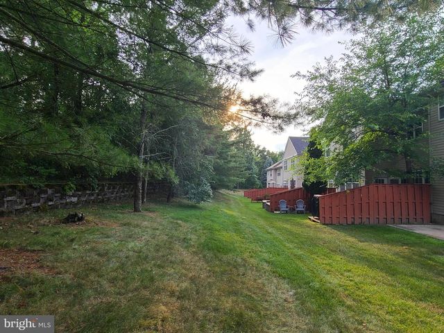 16 SCARLET OAK DR, Princeton, NJ 08540