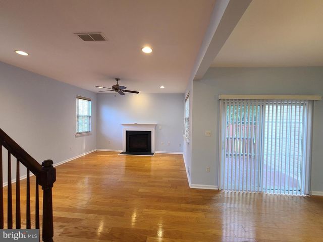 16 SCARLET OAK DR, Princeton, NJ 08540