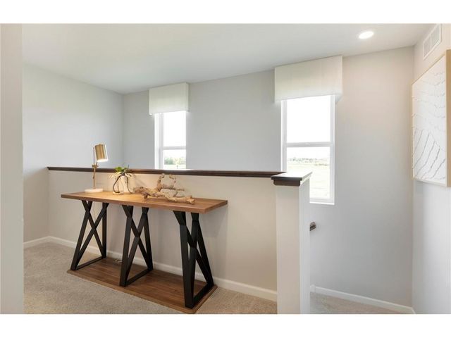 17985 Genoa Drive, Lakeville, MN 55044
