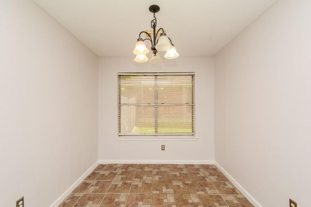 203 Cool Cove, Montgomery, TX 77356