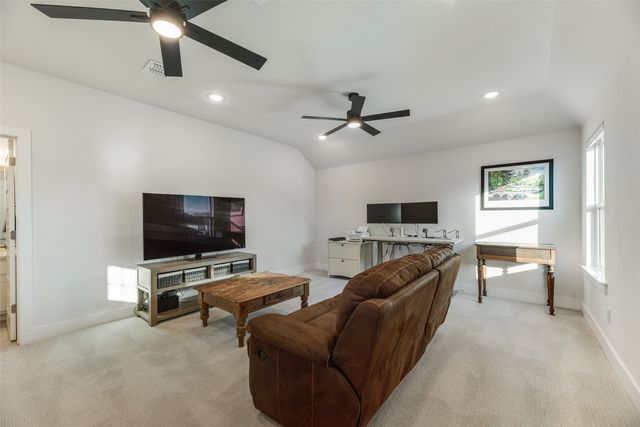 130 Craigmore Drive, Argyle, TX 76226