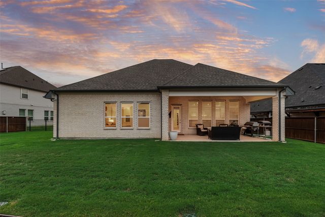 130 Craigmore Drive, Argyle, TX 76226