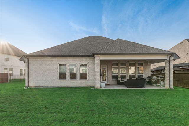 130 Craigmore Drive, Argyle, TX 76226