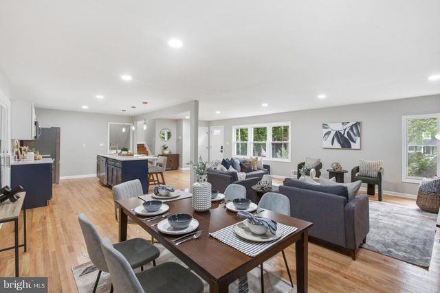 896 FOREST LN, Hanover, MD 21076