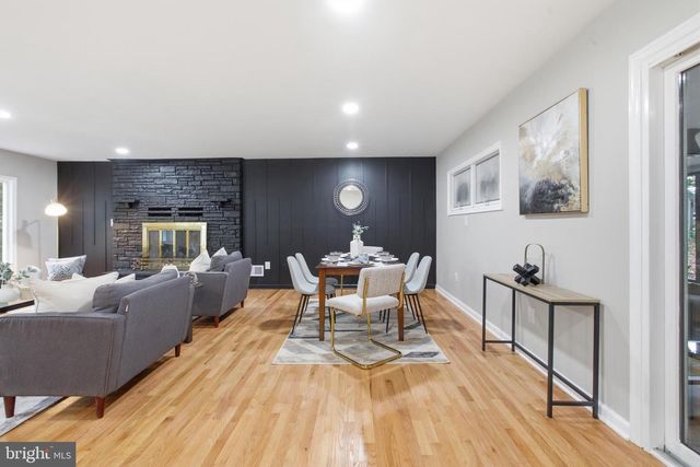 896 FOREST LN, Hanover, MD 21076