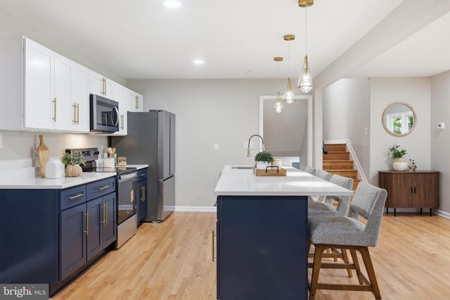 896 FOREST LN, Hanover, MD 21076