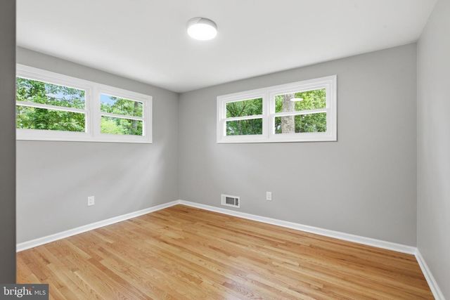 896 FOREST LN, Hanover, MD 21076