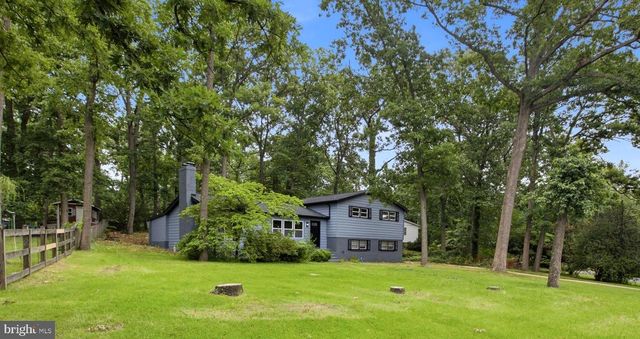 896 FOREST LN, Hanover, MD 21076