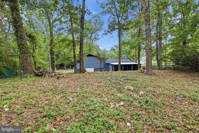 896 FOREST LN, Hanover, MD 21076
