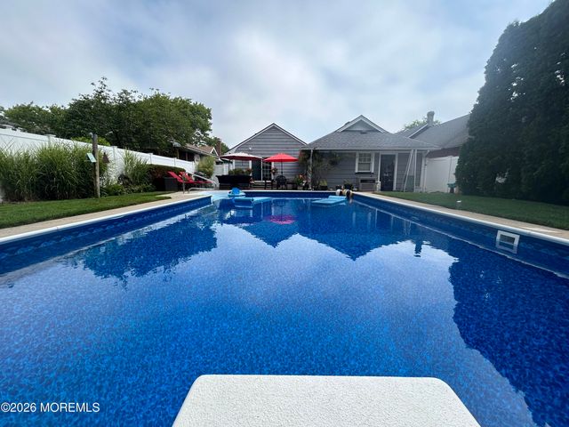 712 Mclean Avenue, Point Pleasant Beach, NJ 08742