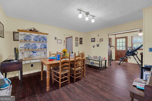 1894 Athens Rd, Carnesville, GA 30521