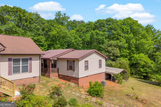 1894 Athens Rd, Carnesville, GA 30521