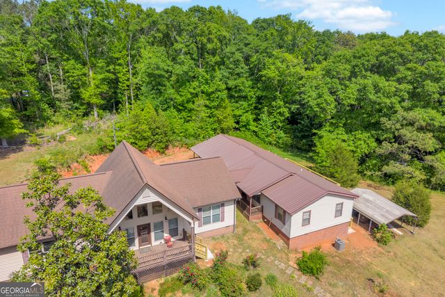 1894 Athens Rd, Carnesville, GA 30521