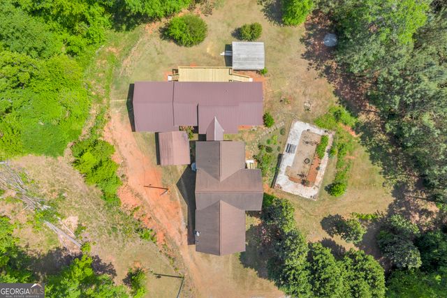 1894 Athens Rd, Carnesville, GA 30521