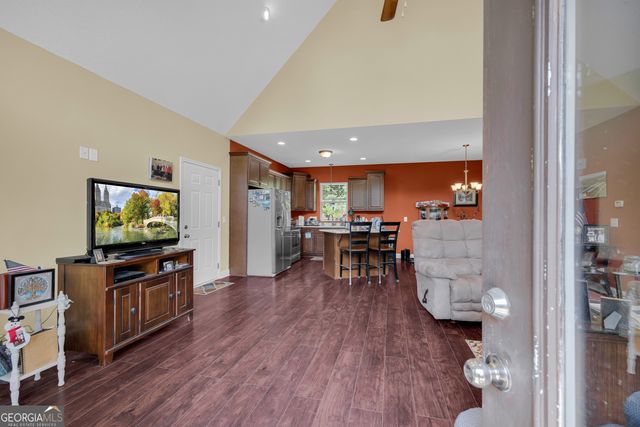 1894 Athens Rd, Carnesville, GA 30521