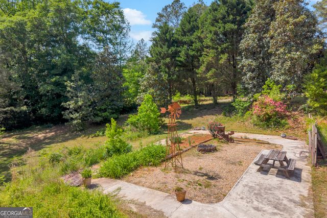1894 Athens Rd, Carnesville, GA 30521